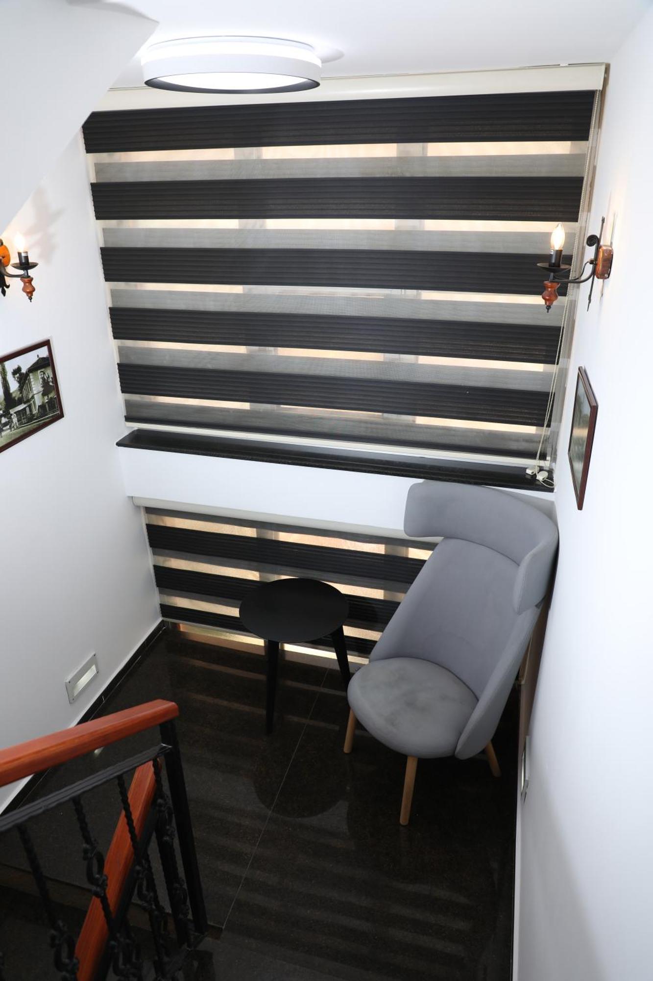 Bruti Hotel Призрен Екстериор снимка